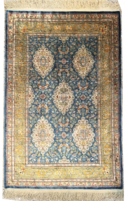 Tapis HEREKE Tout Soie Turquie Signé  Vers 1950