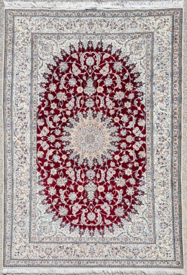 Tapis Naïn Shisla  Laine Kork et Soie -Iran Vers 1960 époque Du Shah Signé Atelier Impérial